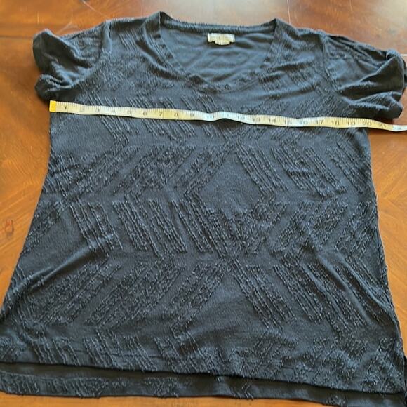 Peace & Pearls Woman Size M Navy Blue Textured Knit Top Tunic Short Sleeve - Picture 8 of 11